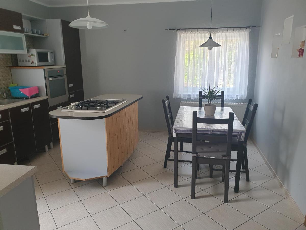Apartament Pod Sosnami 1 Noclegi Otw Borowno Wlk Skarszewy Exterior foto